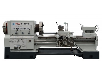 公司試制車間  螺紋車床