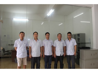 機械設計師團隊