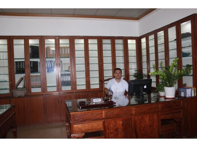 行政部＆法務部經理